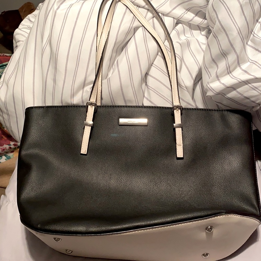 Nine Wes black and white purse